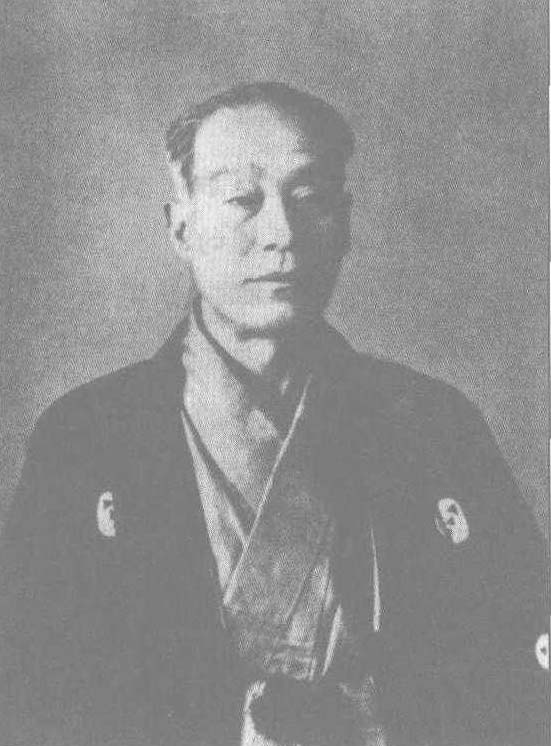 1885年，福泽谕吉在《时事新报》上发表名为《脱亚论》的文章，提出了“脱亚入欧论”。反映了日本的社会思潮开始转向对外扩张
